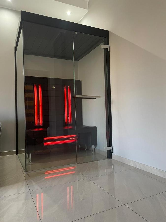 שצ'צ'ין Apartment Sauna Infrared מראה חיצוני תמונה
